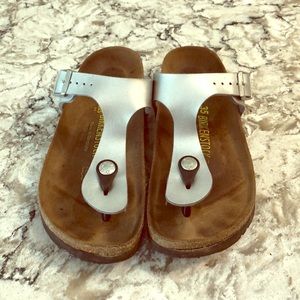 Birkenstock Silver Gizeh size 4.5 - 5